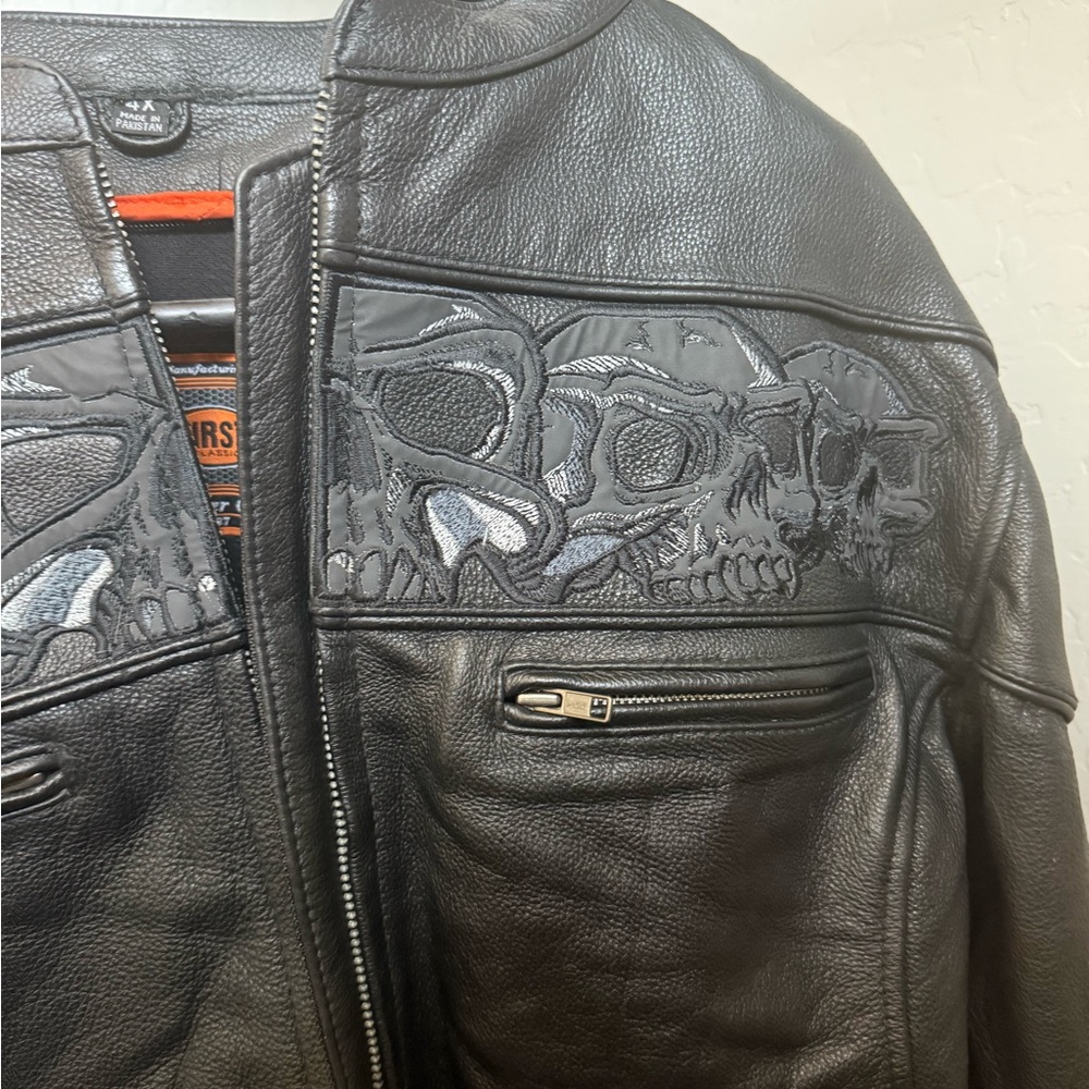 First Classics Black Leather Jacket With Skull De… - image 3